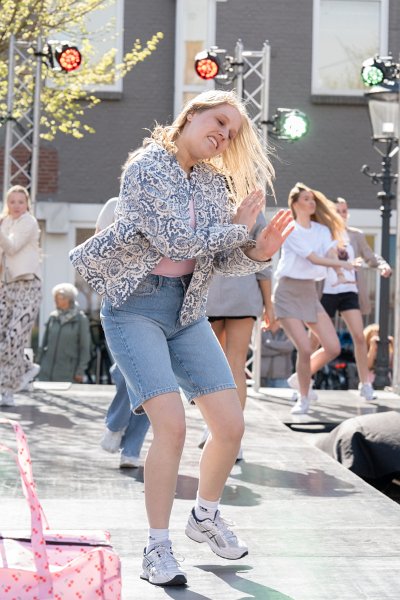 Modeshow 327_.jpg